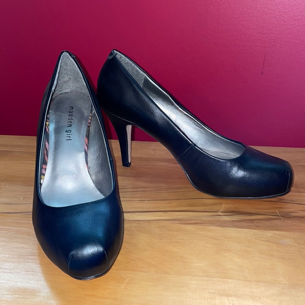 Madden Girl Getta Dress shoes